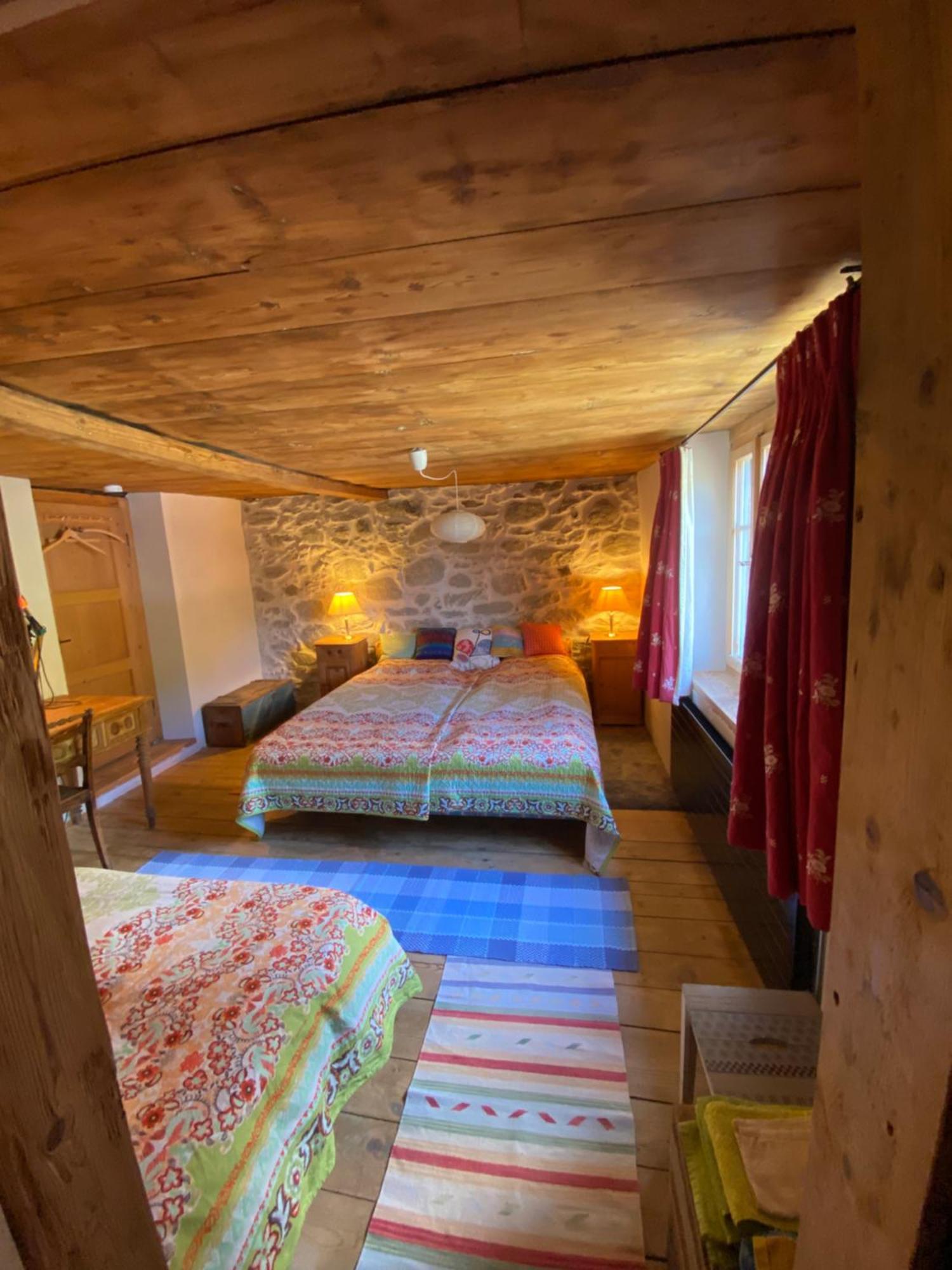 Casa Vegana Bed & Breakfast Trun Exterior photo